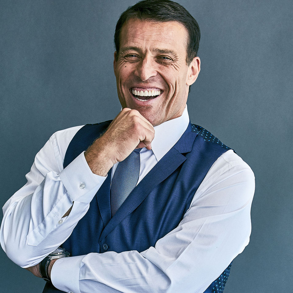 tony robbins - 10 Ways To Make Money Online For Total Beginners