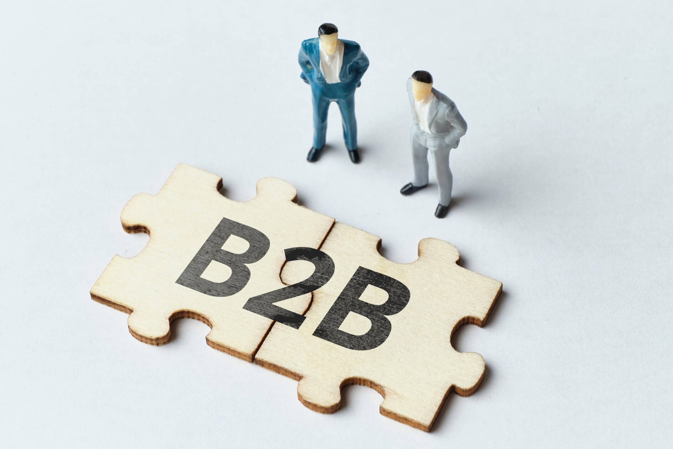 Top 10 Business Tips: How to Break the Ice and Win B2B