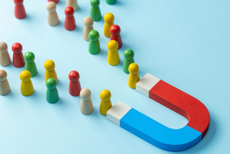 How to Use Referral Tracking Systems for Better Lead Conversion? - referral marketing automation