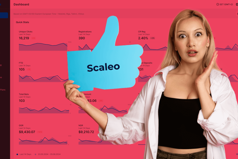 Scaleo interface woman thumbs up